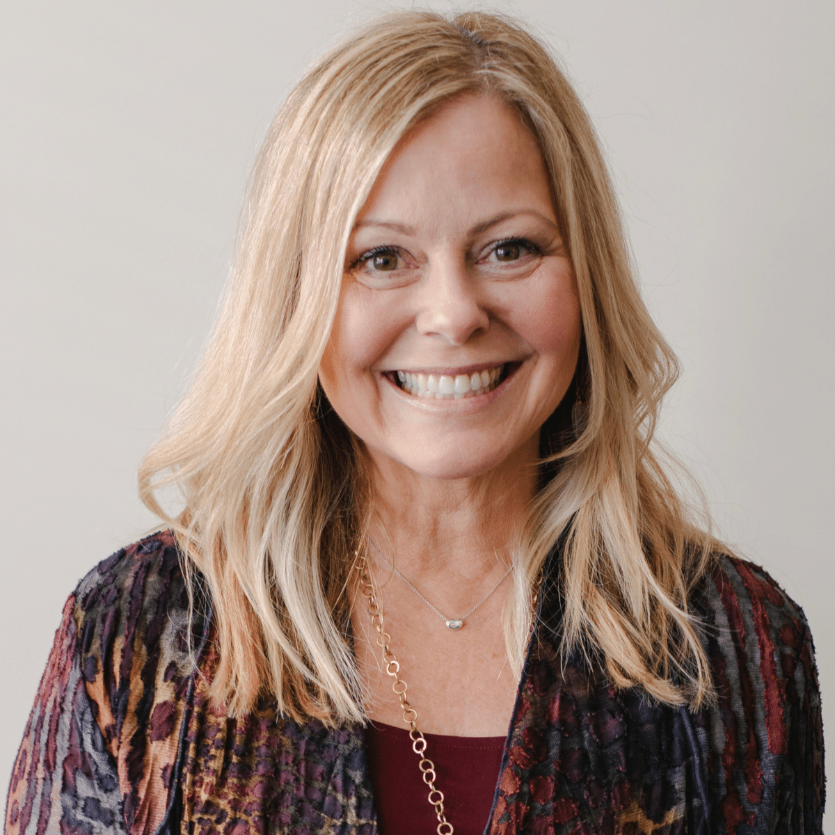 Candace-McKim-Bio-photo-PNG
